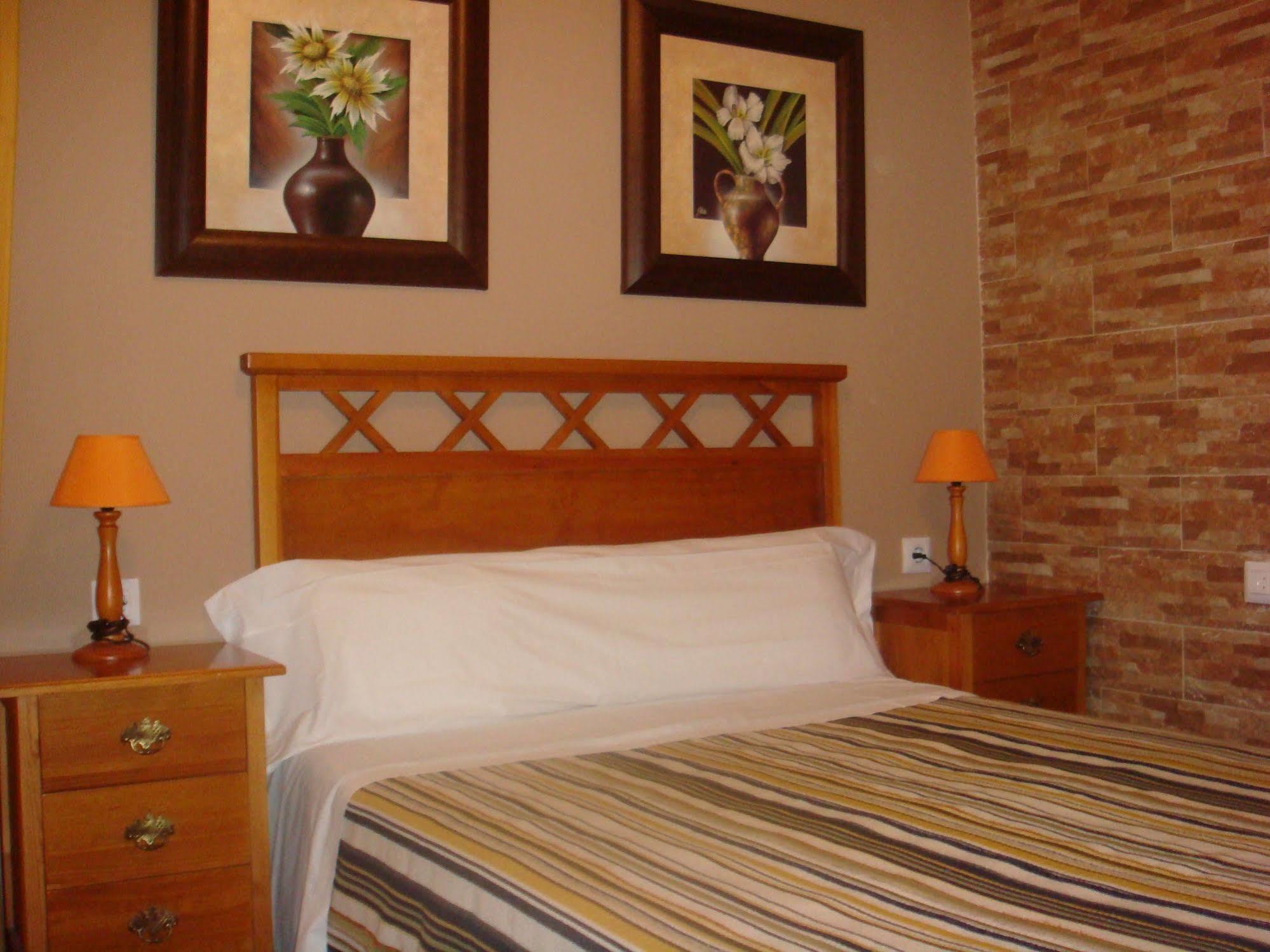 Hostal La Calzada Tarifa Eksteriør bilde