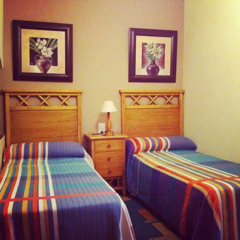 Hostal La Calzada Tarifa Eksteriør bilde